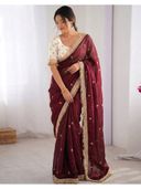 Maroon color option, Currently selected