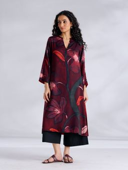 Rustorange - Maroon Floral Regular Kurta