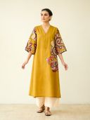 Mustard color option, Currently selected