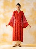 Red color option, Sold out, Currently selected
