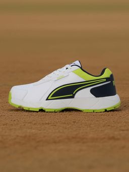 Puma - Cricket Strike Men's White Cricket Shoes