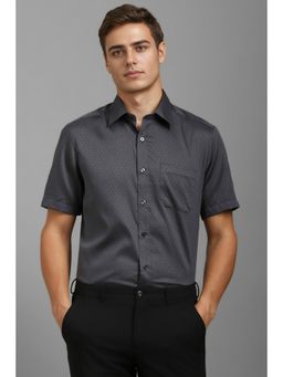 Louis Philippe - Men Grey Textured Half Sleeves Formal Shirt