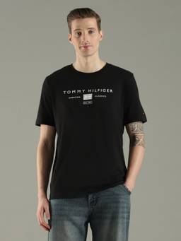 Tommy Hilfiger - Men's Black T-Shirt