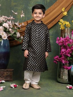 SAKA DESIGNS - Boys Black Printed Kurta & Pyjama