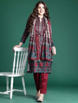 CAYMAN - Floral Regular Pure Wool Kurta with Trousers and with Dupatta