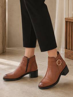 Twenty Dresses by Nykaa Fashion - Women Solid Heeled Tan Chelsea Boots