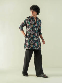 KISAH - Black Floral Kurta With Trouser
