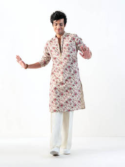 KISAH - Off White Floral Kurta With Trouser