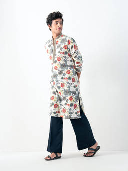 KISAH - White Floral Kurta With Trouser