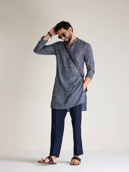 KISAH - Navy Blue Geometric Kurta With Trouser