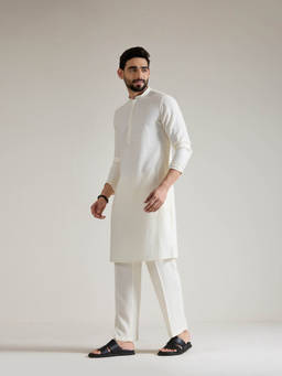 KISAH - Off White Embroidered Kurta With Trouser