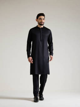 KISAH - Black Solid Kurta With Trouser