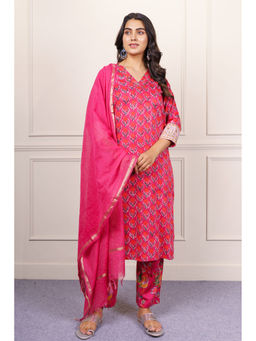 NAVYAS FASHION - Pink Floral Kurta and Pant with Dupatta (Set of 3)