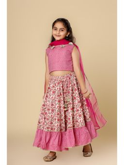 Cutiediva - Girls White And Pink Floral Print Lehenga And Choli Set With Dupatta