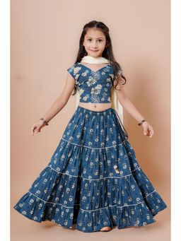 Cutiediva - Girls Indigo Floral Print Lehenga And Choli Set With Dupatta