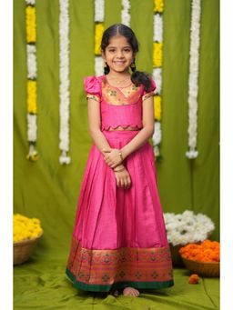 EKANTA - Hamsini Pink Top with Skirt