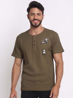 Selfusion - Men's Brown Waffle Knit Panda Graphic Henley T-Shirt