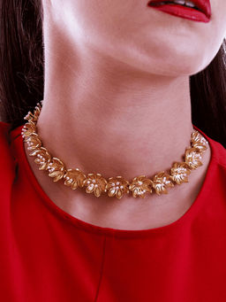 Ethnic Andaz - Pearly Golden Flower Necklace