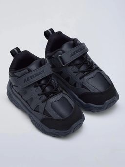 Hopscotch - Lace Up Colorblock Athletic Shoes