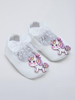 Hopscotch - Unicorn Bow Applique Sneakers