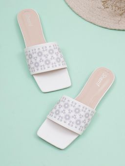 Sherrif Shoes - Women White Printed Square Toe Flats
