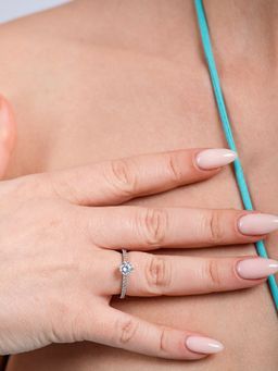 Velvet Imperial - 925 Sterling Silver Classic Solitaire Ring