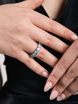 Velvet Imperial - Brilliant Cut Aqua Blue Band Ring