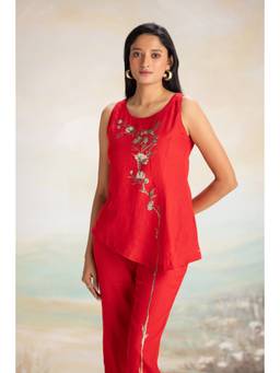 Kaveri - Red Vine Line Celine Top