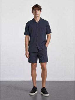 URBAN PERFORMANCE - The Easy - Regular Shirt - Navy Blue