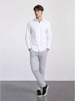 URBAN PERFORMANCE - The Easy Slim Shirt - White
