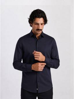 URBAN PERFORMANCE - The Easy Slim Shirt - Black