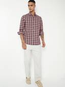 Maroon color option, Currently selected