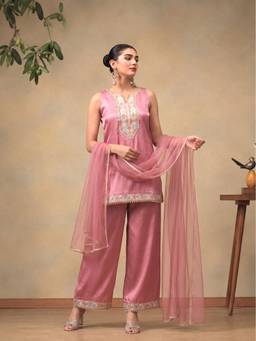 Bani Women - Pink Embroidered Sleeveless Straight Kurta with Pant and Dupatta