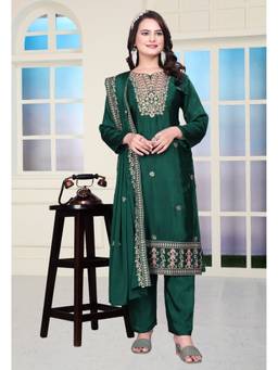 THE52 - Green Chinon Fabric Embroidery Work Kurta with Pant and Dupatta