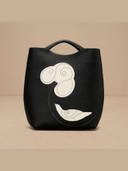 Black color option, Currently selected