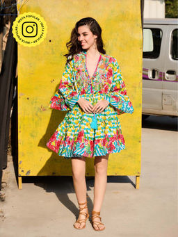 CINCIN Fashion - Linear Embroidered Bloom Dress