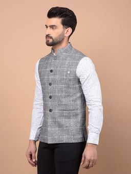 CRIMSOUNE CLUB - Men Grey Checked Waist Coat