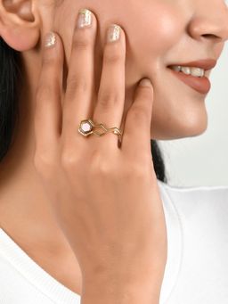 Voylla - Benzene Enamelled Geometric Ring