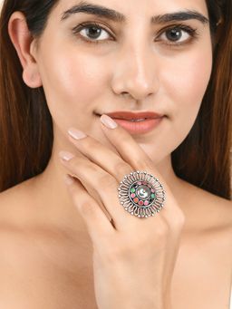 Voylla - Folklore Cutwork Beaded Cocktail Ring