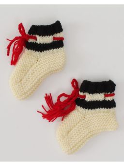 Woonie - Handknitted Socks - Cream