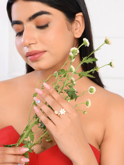 Voylla - Flower Fantasy Leafy White Ring