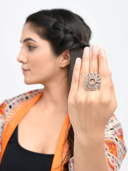 Voylla - Warli Ghoomer Ring