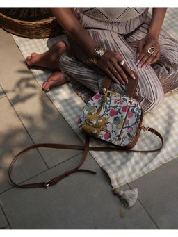 Chumbak - White Floral Sling Bag with Detachable Strap