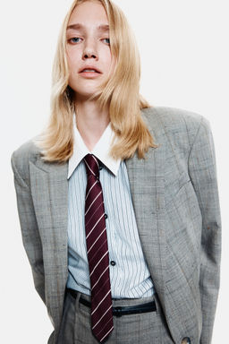 H&M - Women Red Satin Tie