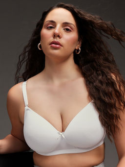 Clovia - White Padded Non-Wired Full Coverage Multiway T-Shirt Bra