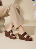 Brown color option