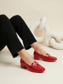 Red color option, Sold out, Currently selected