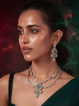 Auraa Trends - Double Strand Kundan Necklace Set with Emerald Pendant