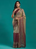 Maroon color option, Currently selected