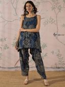 Blue color option, Currently selected